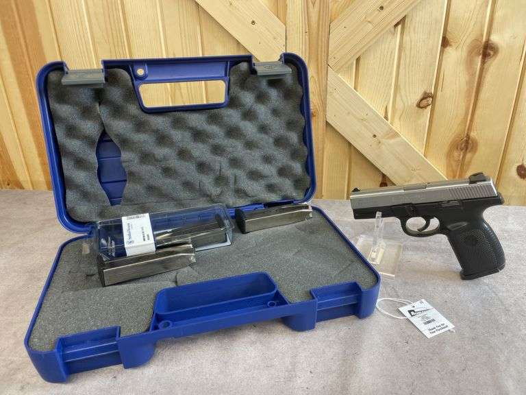 S&W Model SW9VE 9mm Semiauto Pistol image