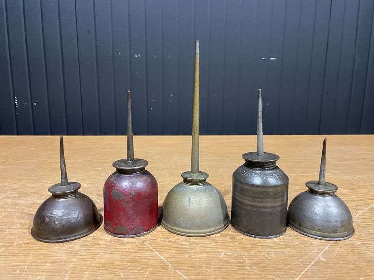 (5) Pump Oil Cans image