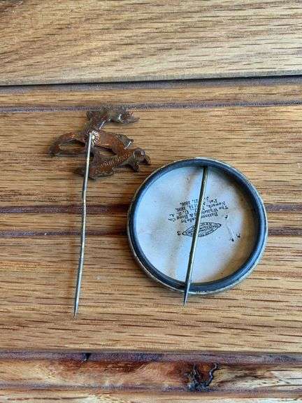 (2) John Deere Straight Pin + Button