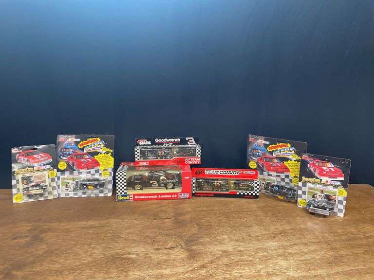 (7) Dale Earnhardt NASCAR Lot NIB image
