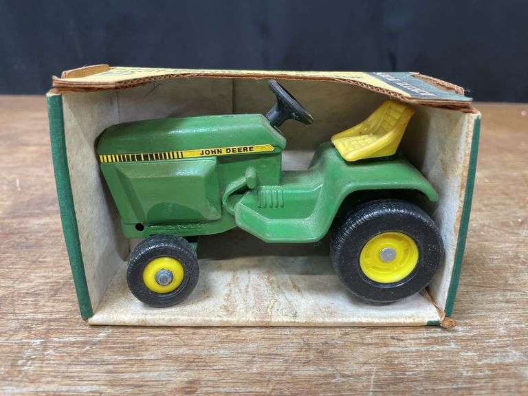 1/16 John Deere L&G NIB Ertl image