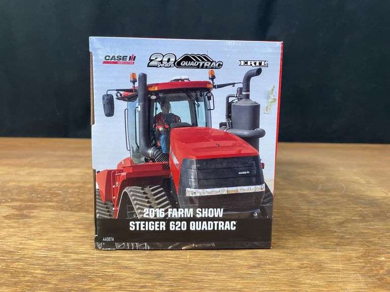 1/32 Case-IH Steiger 620 QuadTrac 2016 Farm Show NIB Ertl