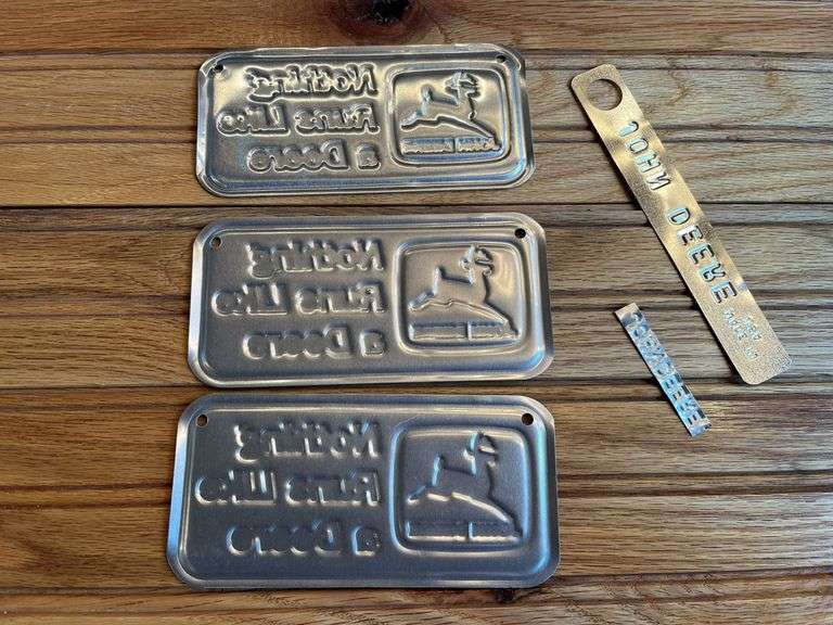 (5) John Deere License Plates + Tags