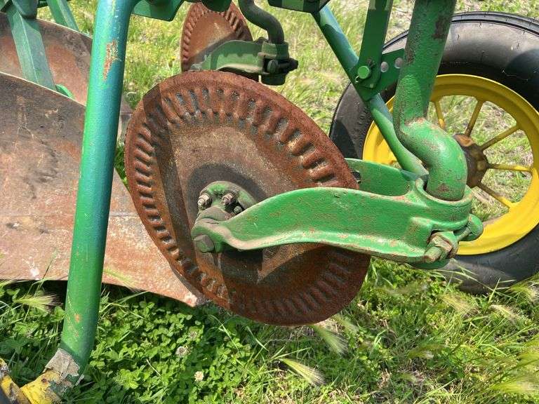 John Deere 44 Plow
