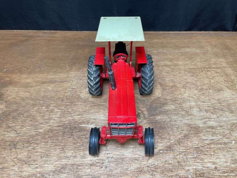 1/16 IH 1066 Ertl