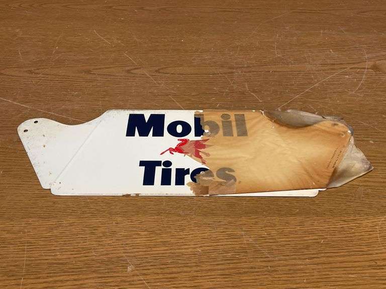 NOS -  Mobil Pegasus Gas Station Tire Display Rack