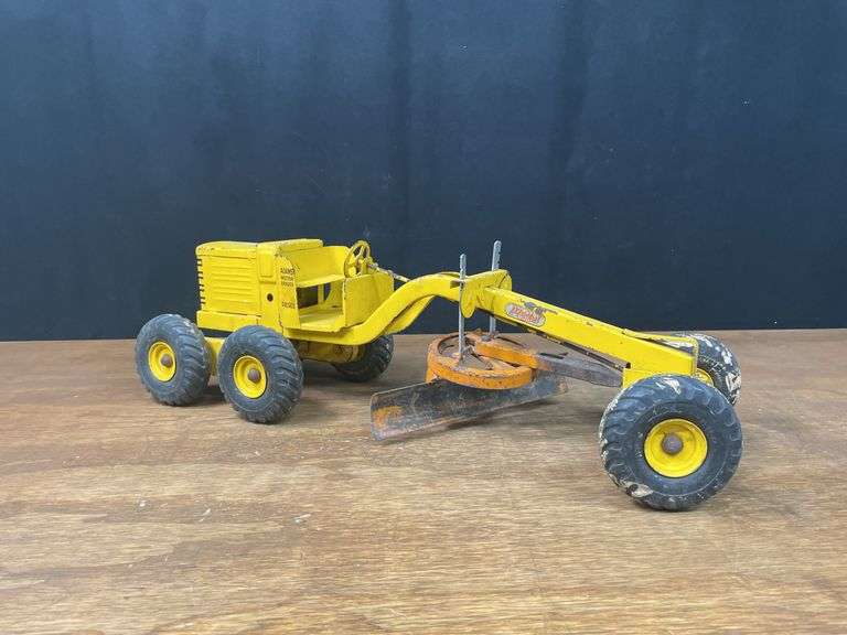 (2) Adams Graders Doepke