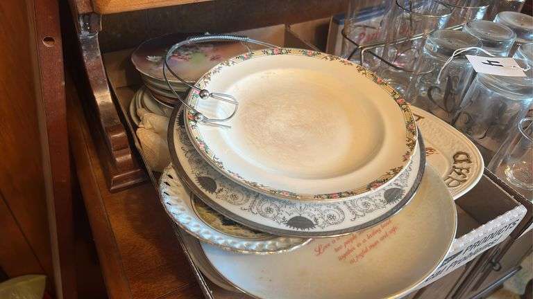 Assorted Glassware