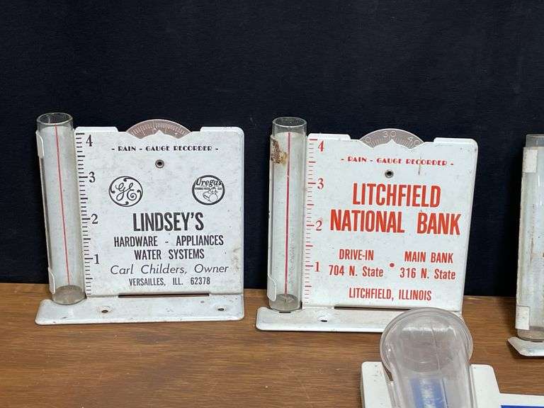 (8) Advertising Rain Gauges