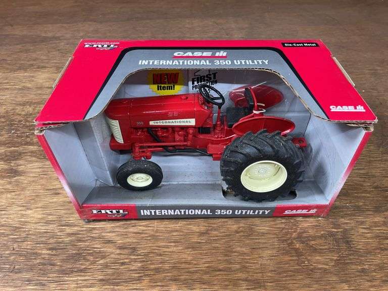 1/16 IH 350 NIB Ertl