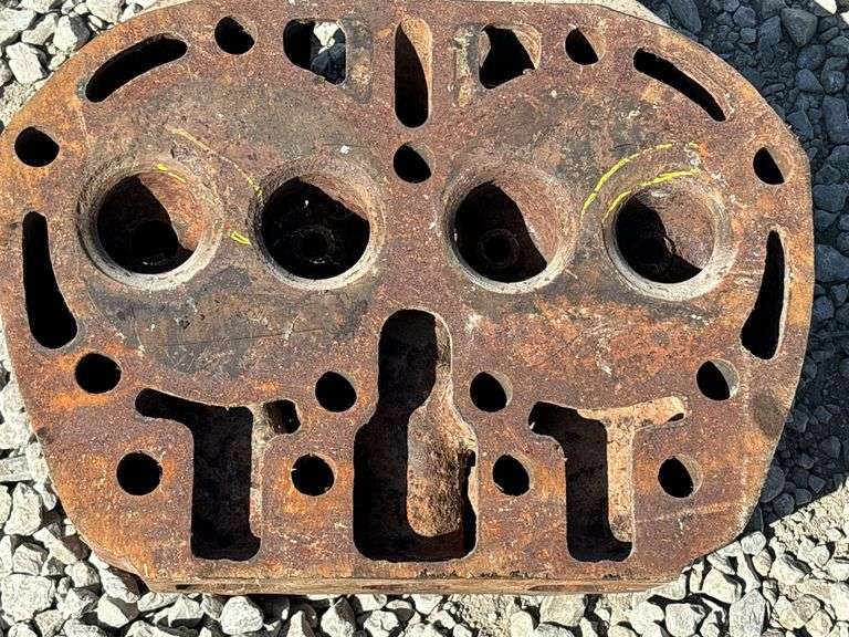 John Deere Model G Head