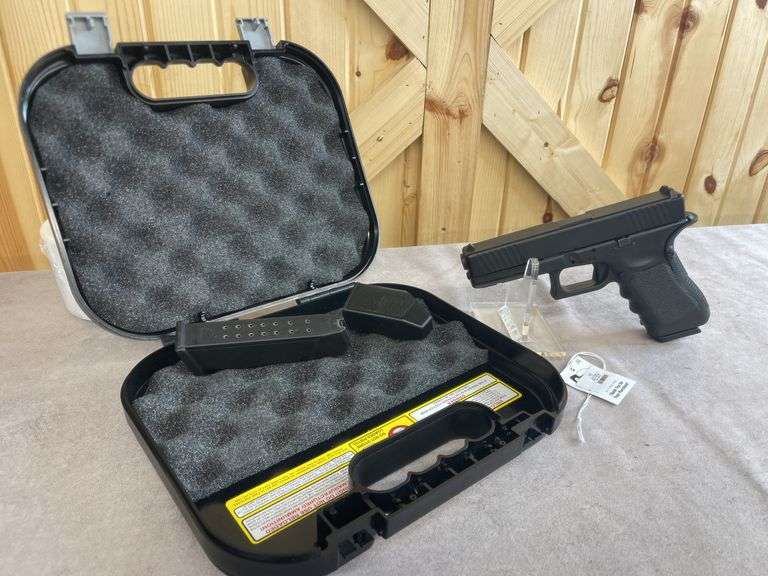 Glock Model 19 9mm Semiauto Pistol image