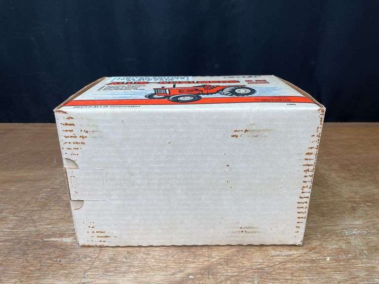 1/16 AC D21 1988 MN State Fair NIB Ertl