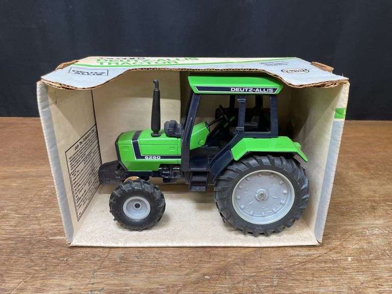 1/16 Deutz-Allis 6260 NIB Ertl image
