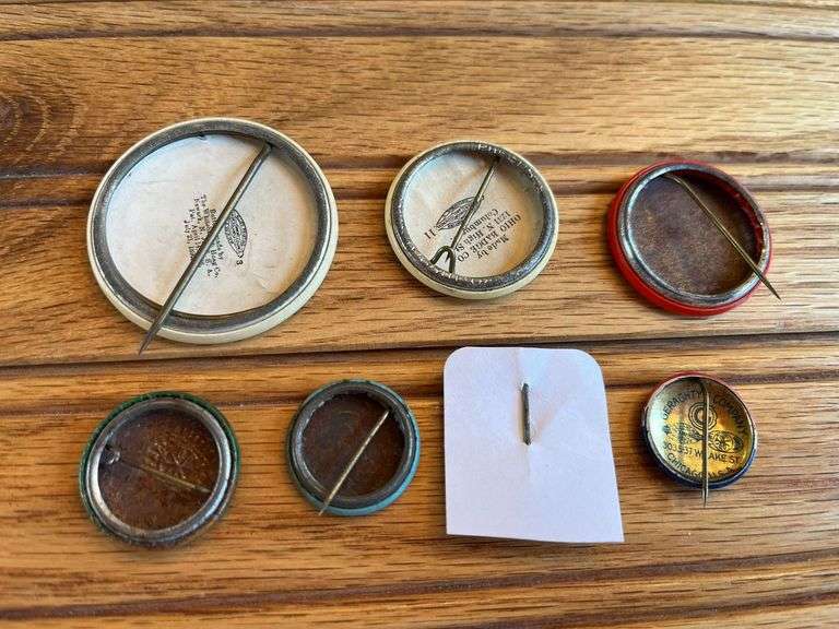 (7) Buttons