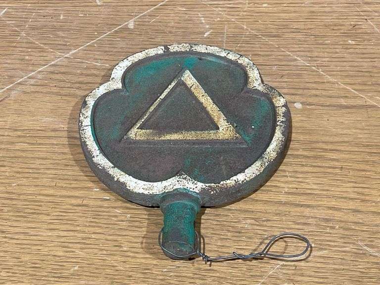 Old Cities Services Oil Cast Iron Topper image