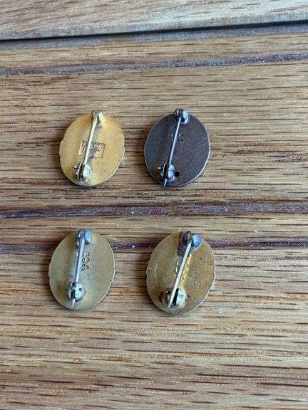 (4) John Deere 5, 10, 15, 25 Year Service Pins