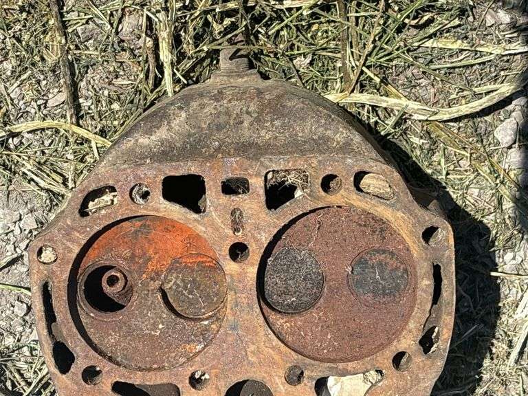 John Deere Model A Head