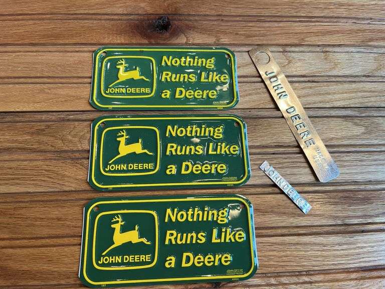 (5) John Deere License Plates + Tags image