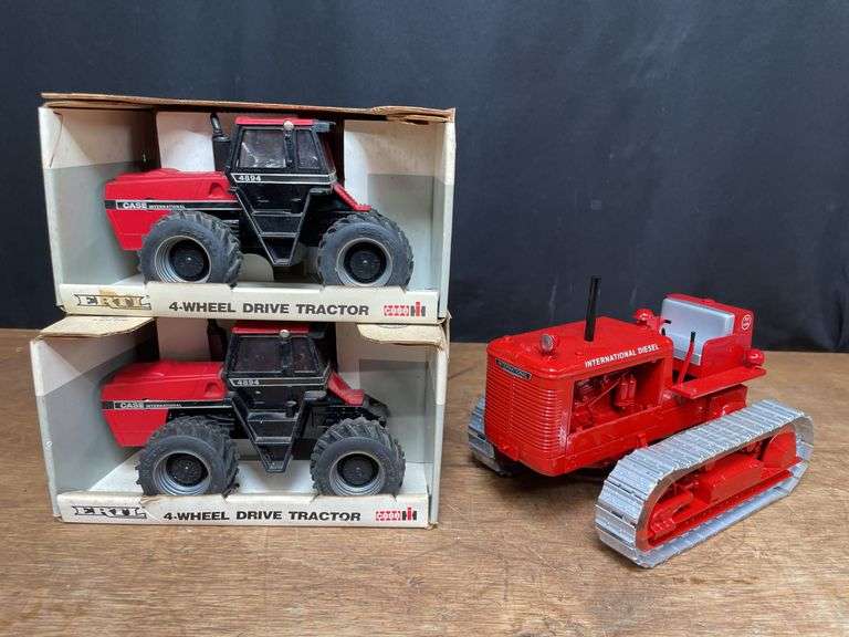 (3) Case-IH 4894 + IH TD-14A Crawler