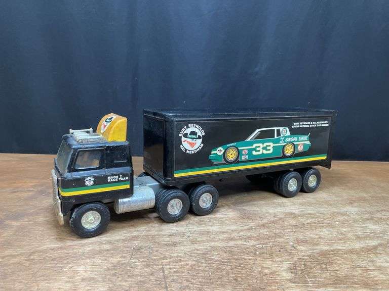 Skoal Racing Semi Ertl image
