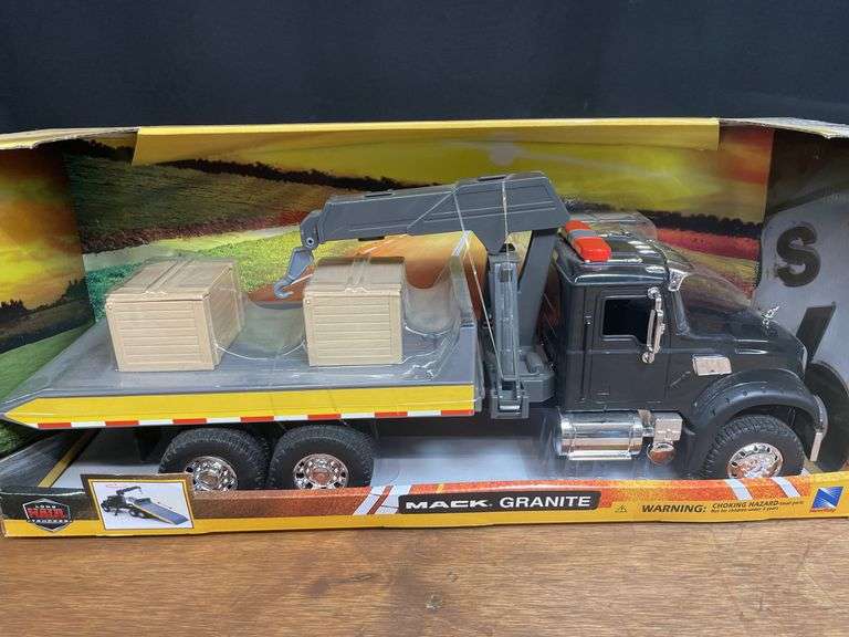 (3) Truck, Tractor, Forage Harvester NIB New Ray