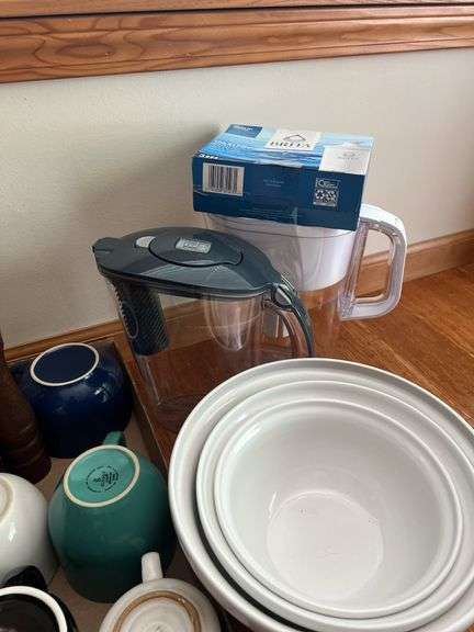 Assorted Mugs & Stonewares