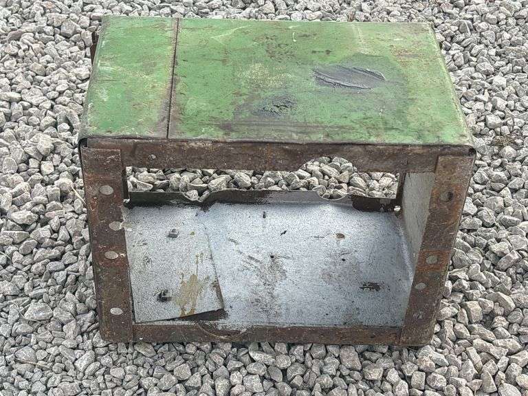 John Deere Late Styled Battery Box