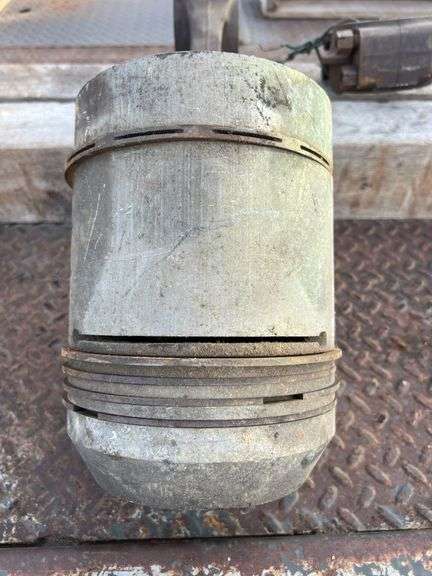 (2) John Deere Oversized Model G Pistons