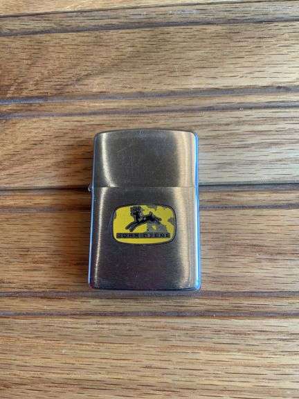 John Deere Lighter image