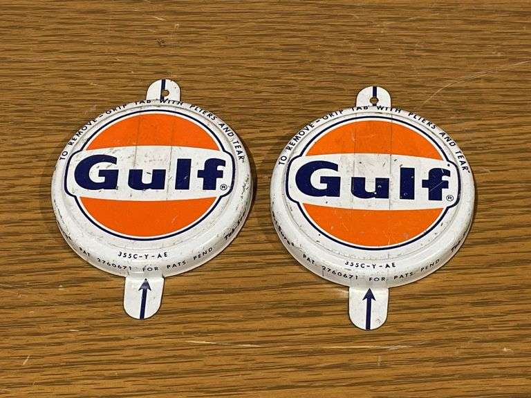 Pair of Gulf Tops image