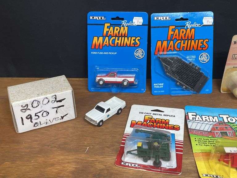 (13) 1/64 Tractors, Trucks, Implements