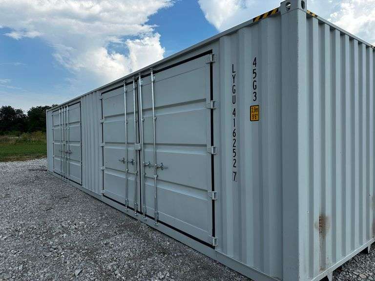 40 FT shipping container image