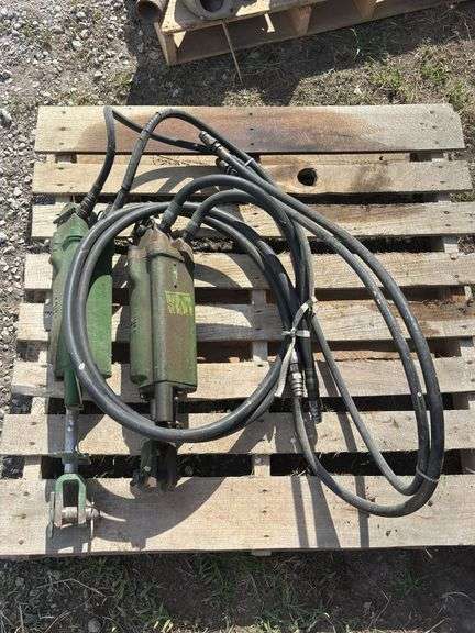 (2) John Deere Hydraulic Cylinders image