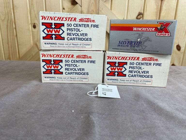 4 Boxes Winchester 60 Gr. STHP .32 Auto