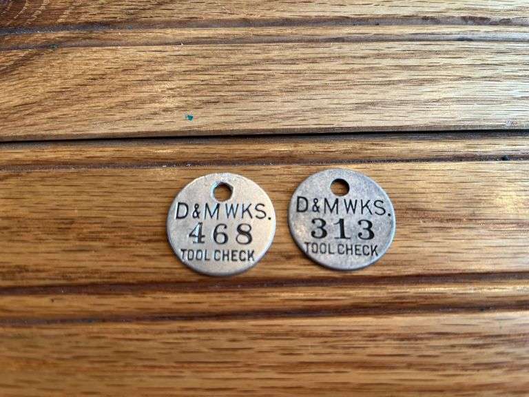 (2) Deere & Mansur Tool Tags image