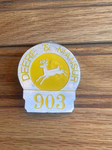 Deere & Mansur Employee Badge