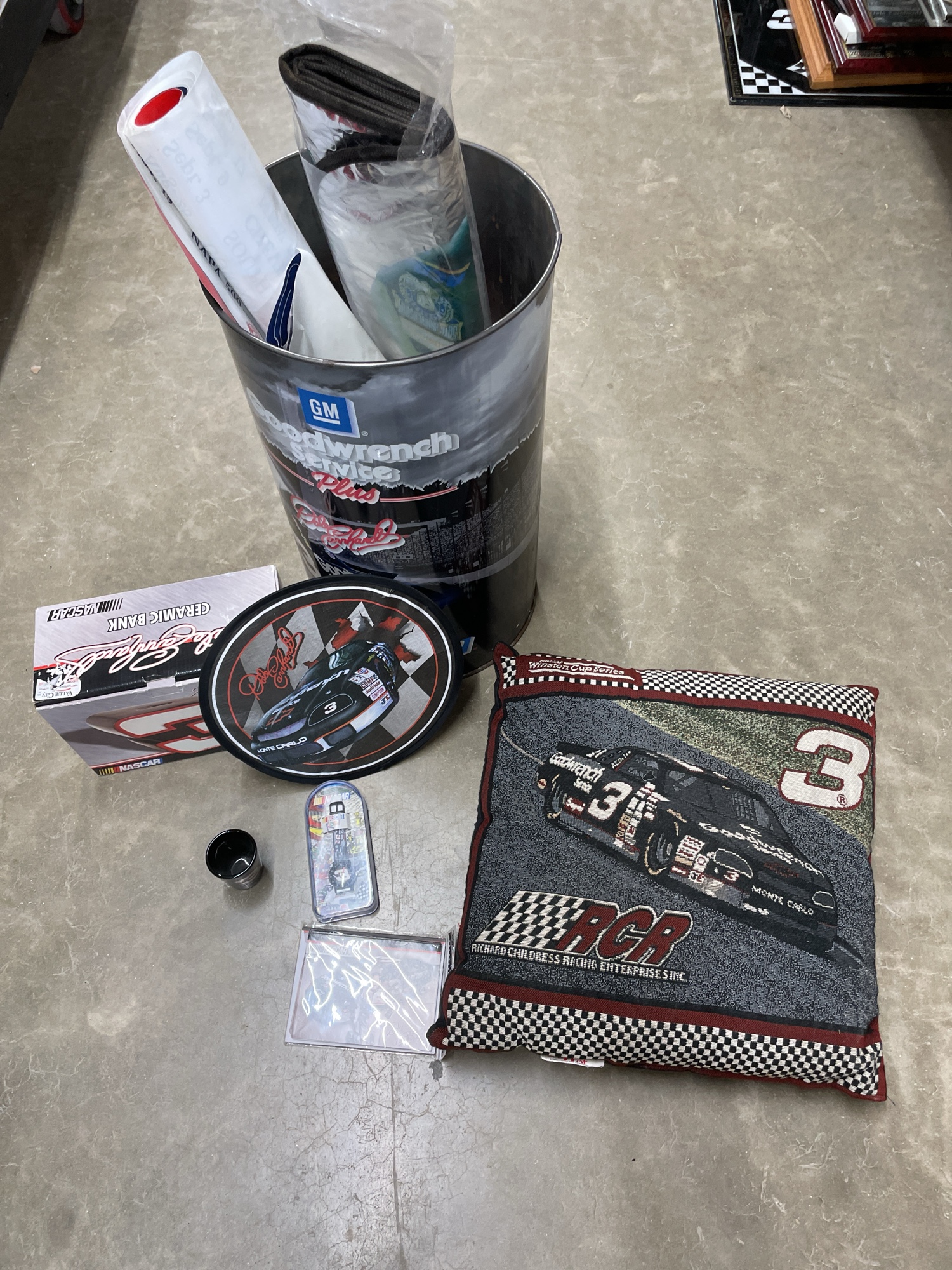 Lot image 1