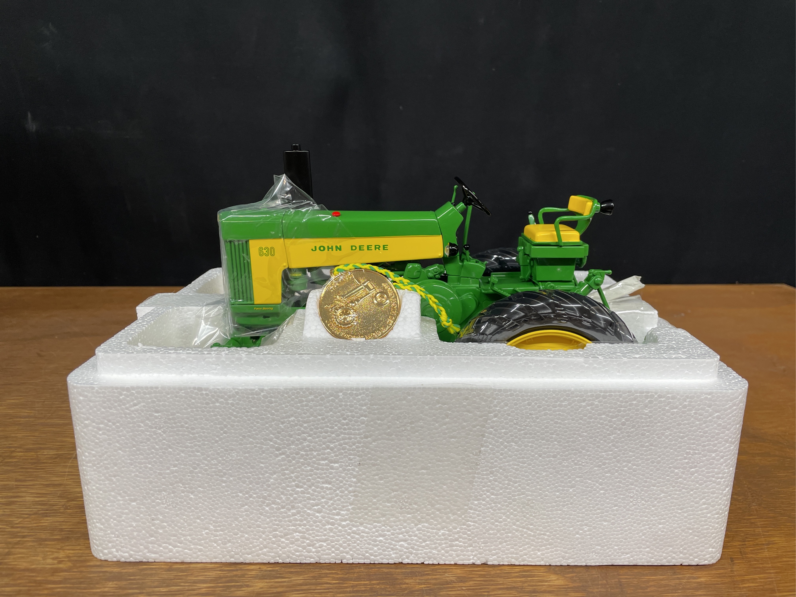 Lot image 2