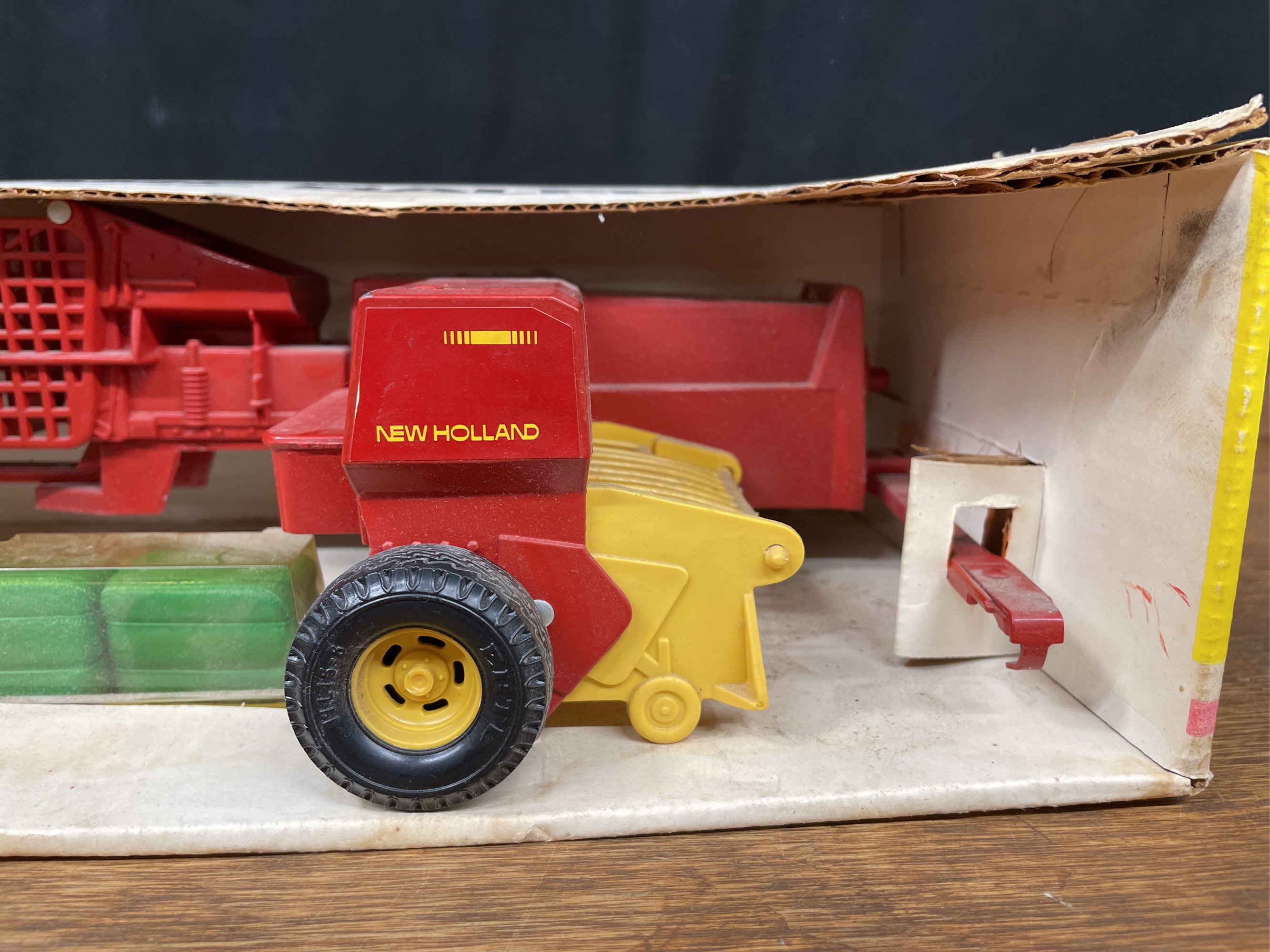 Lot image 8