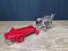 1/16 McCormick-Deering 200-H Spreader w/Team Ertl