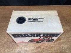 1/16 Case-IH Maxxum 5130 1989 Kansas City NIB Ertl