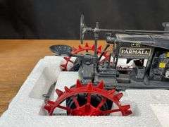 1/16 Farmal F20 Precision NIB Ertl