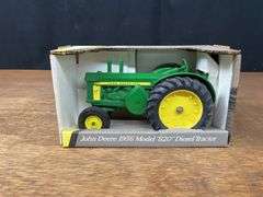 1/16 John Deere 820 NIB Ertl