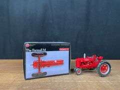 1/16 Farmall M Precision Ertl
