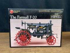 1/16 Farmal F20 Precision NIB Ertl