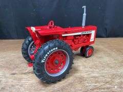1/16 Farmall 706 Firestone NIB Ertl