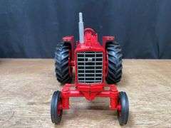 1/16 Farmall 756 1994 Ontario NIB SM