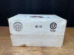 1/16 Farmall 1206 1993 Ontario NIB SM