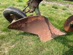 John Deere 52 Plow